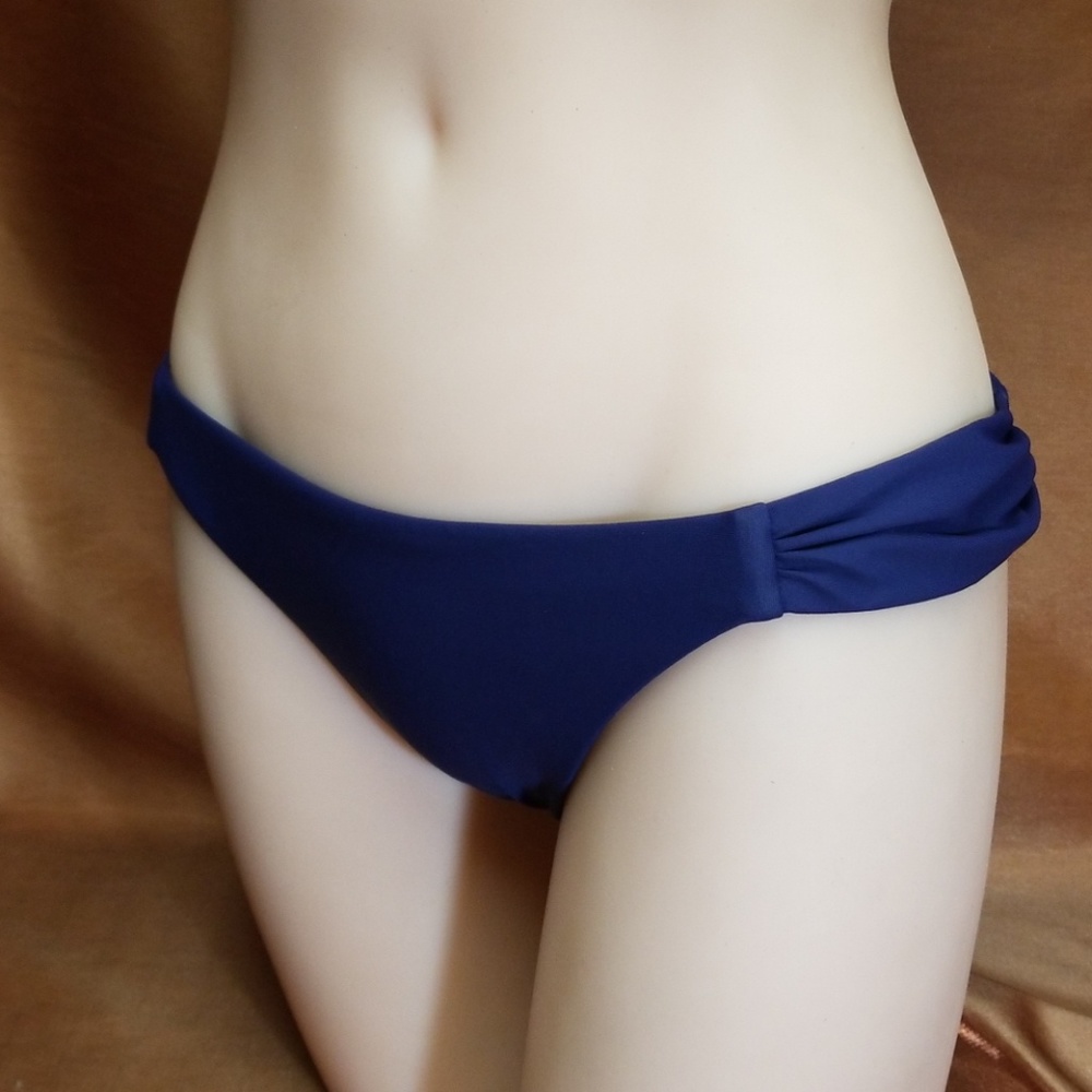 NWT Sofia by ViX Navy Blue Full Bikini Bottom 7/L